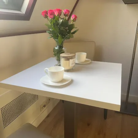 Geniet Charmante En Rustige Verblijfplaats In *