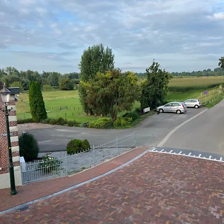 Rust, & Gratis Ontbijt Met Uitzicht Op Paardenweiden *